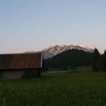 Ferienhaus Partnachklamm Comfortable